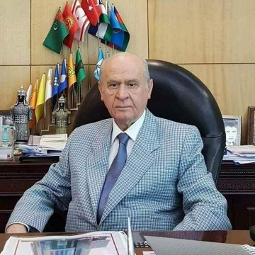 hmgocer's tweet photo. Cenab ı hak başımızdan eksik etmesin. 
Tarafımız da belli liderimiz de belli 
@dbdevletbahceli https://t.co/lxpos5MxGZ