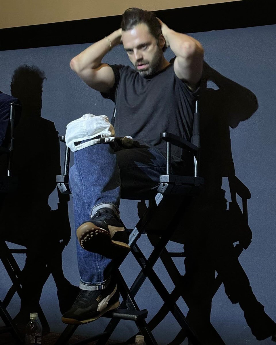 riri*.ᐟ tweet media