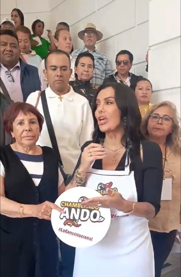 Santa Merlina ♐️ 🧐 tweet media