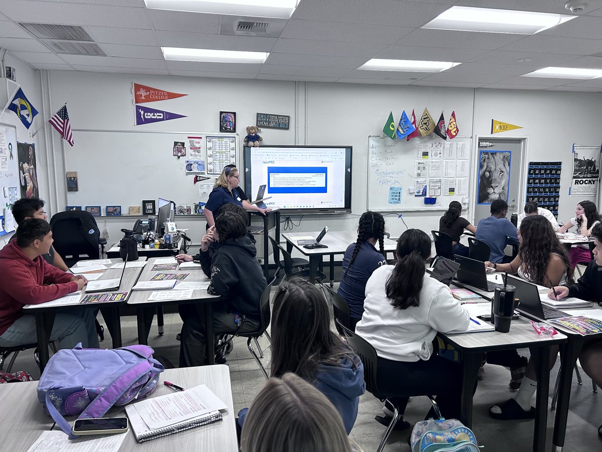 ACHS_AVID's tweet photo. Thank you To Goodwill Industries for presenting to our AVID Seniors about resumes! https://t.co/mKsUV8BTEu
