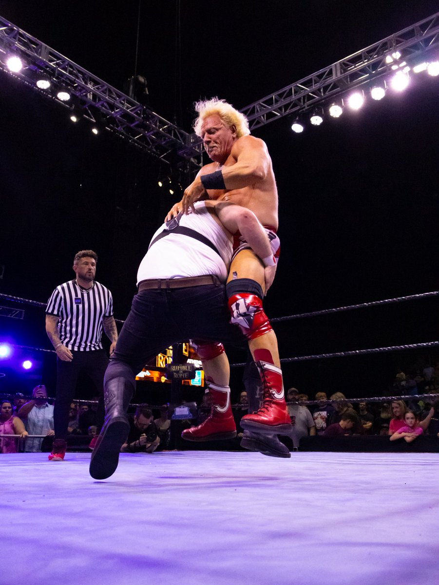 IG @intrface_ tweet media