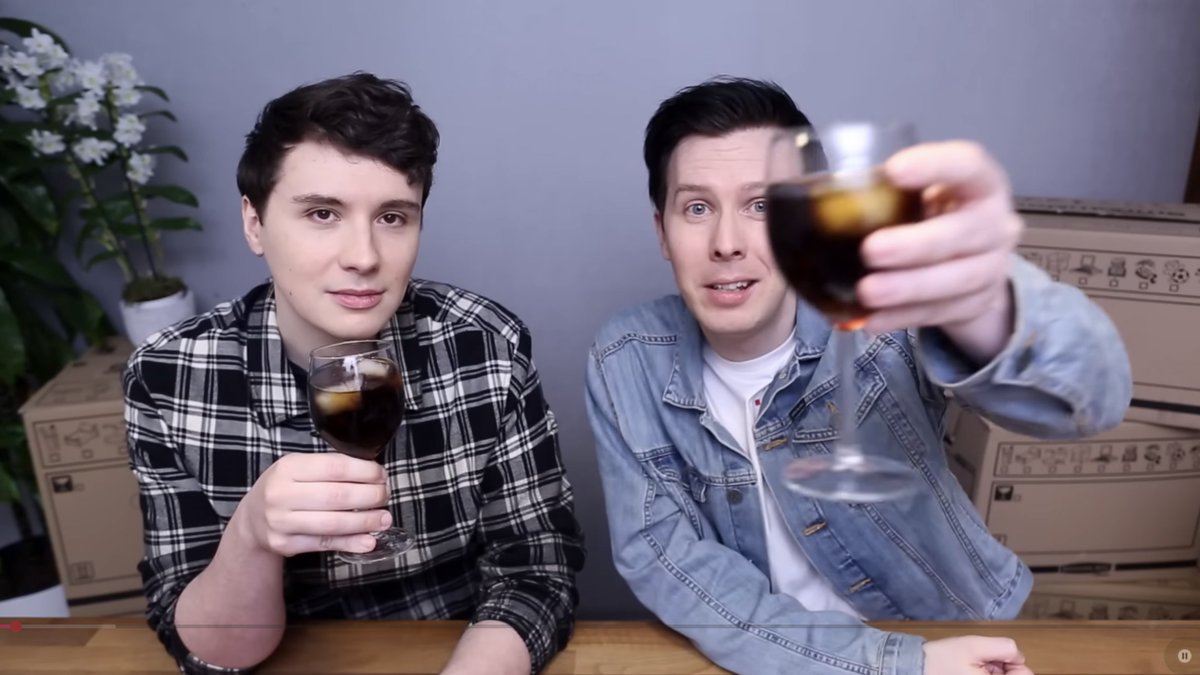 ❯ phambidex ❮ tweet media