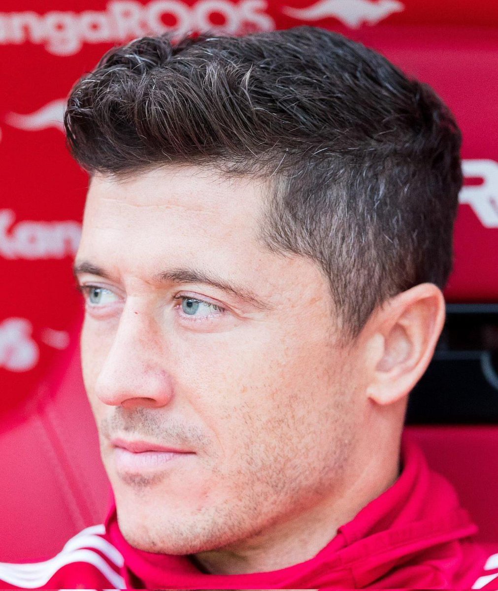 Stats Globe tweet media