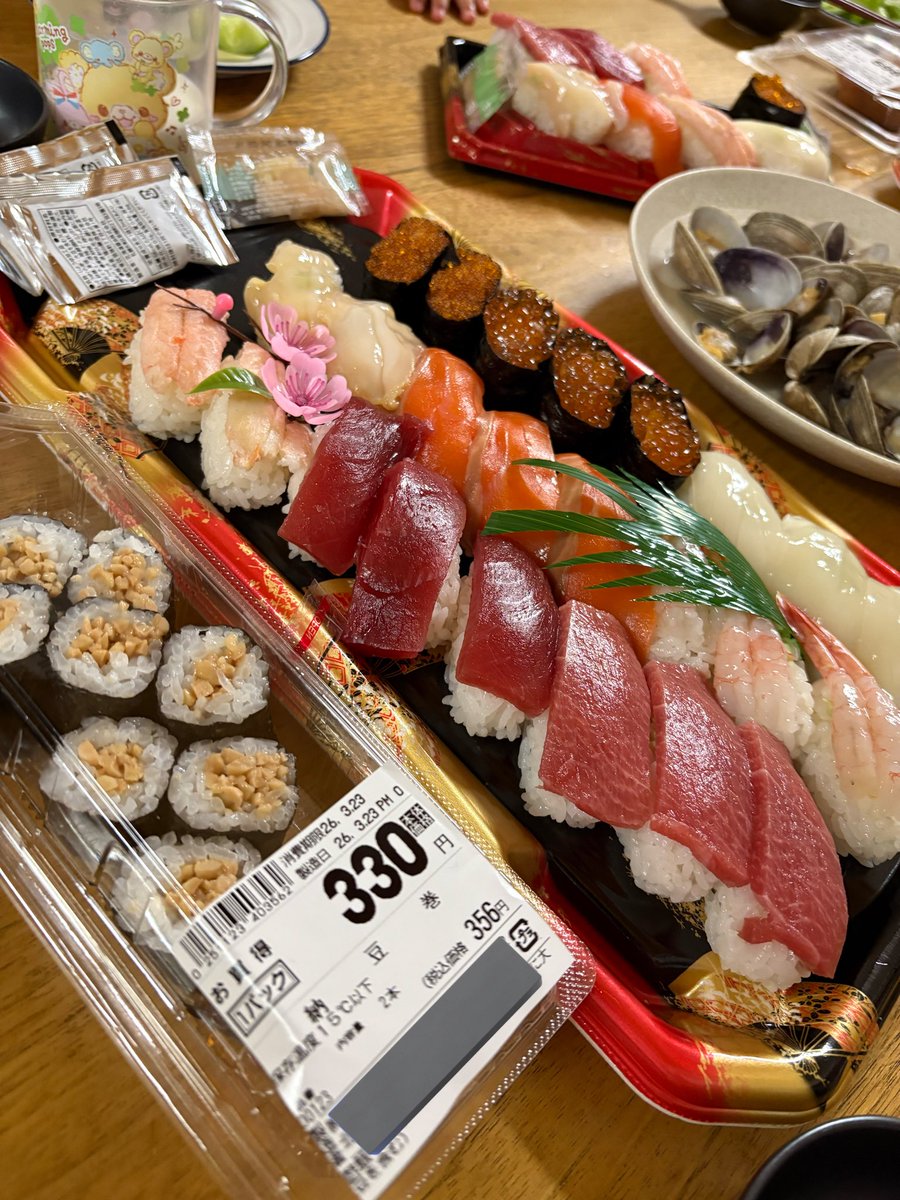 Moe 🇨🇦 tweet media