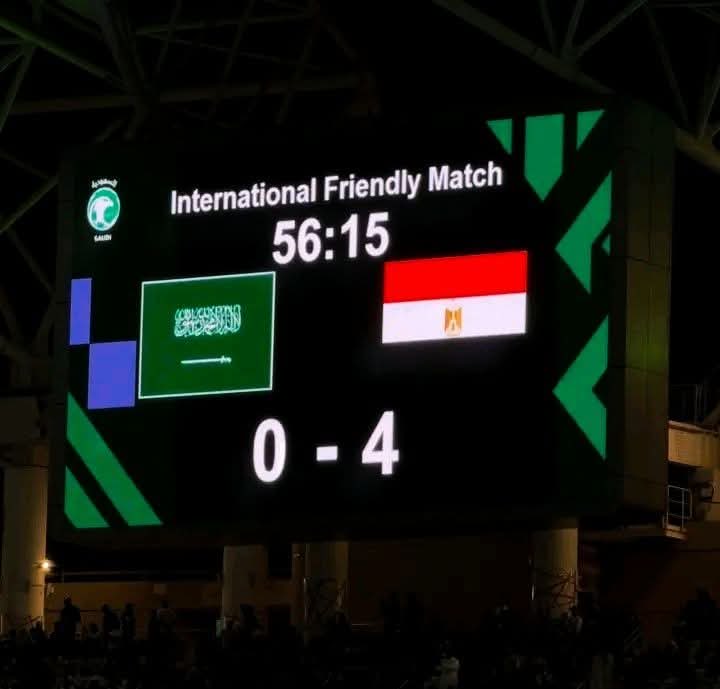 MidoAref30's tweet photo. @Mo323Naser @football_li5 سري الليل يابو اربعة https://t.co/CfDSlTO7Te