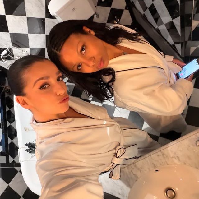 victoria tweet media