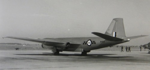 NewarkAirMus's tweet photo. Thanks, we're great #Canberra fans, with lots of items in the #NAMarchive & collection! https://t.co/YmHQCc1Jhd