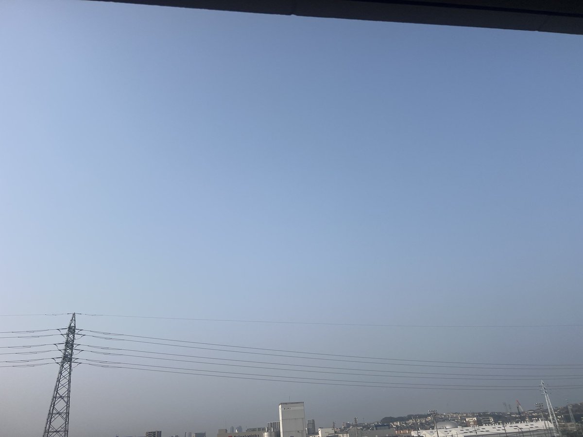 miraclesuke's tweet photo. おはよう。茉依ちゃん。
あなたが空に旅立ってからちょうど２年。あの日とは違って今日は天気が良いようです。２年も経ってるのにそんな感じがしないのは何故だろう… https://t.co/pZ3a9JcEmE
