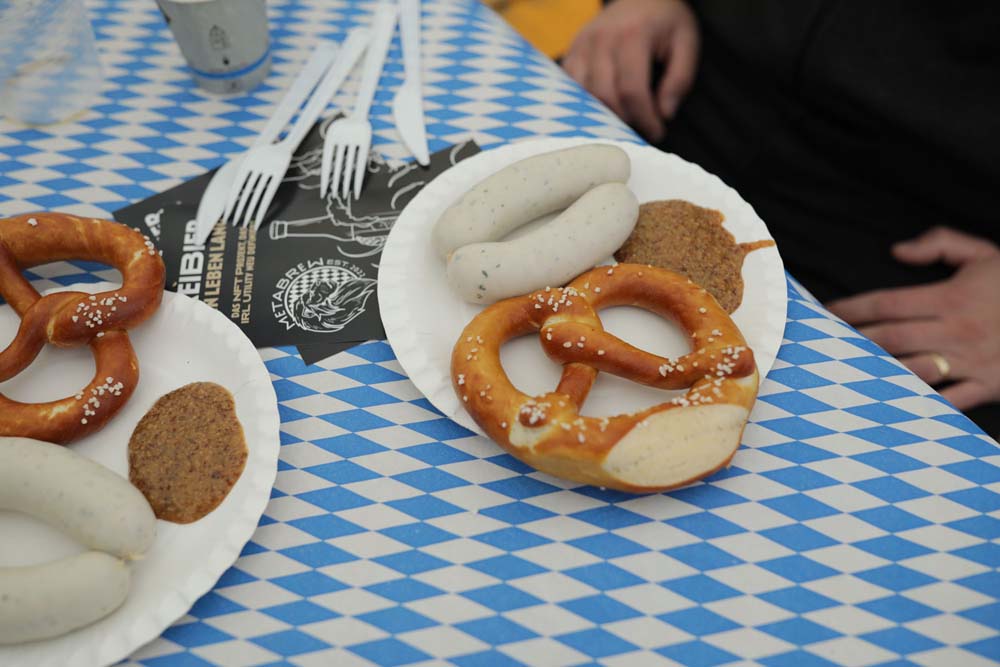 MetaBrewSociety tweet media