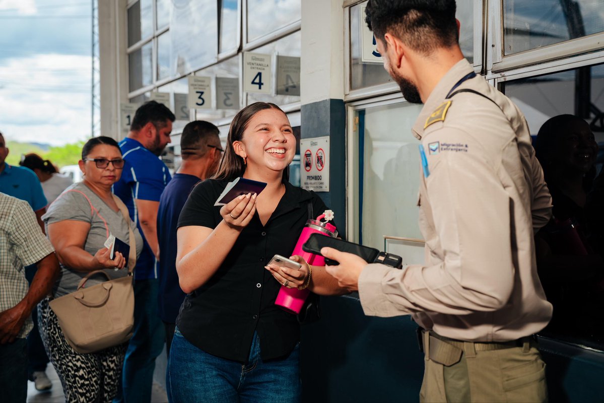 HCH Televisión Digital tweet media