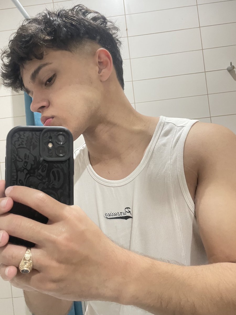 William🫶🏻 tweet media