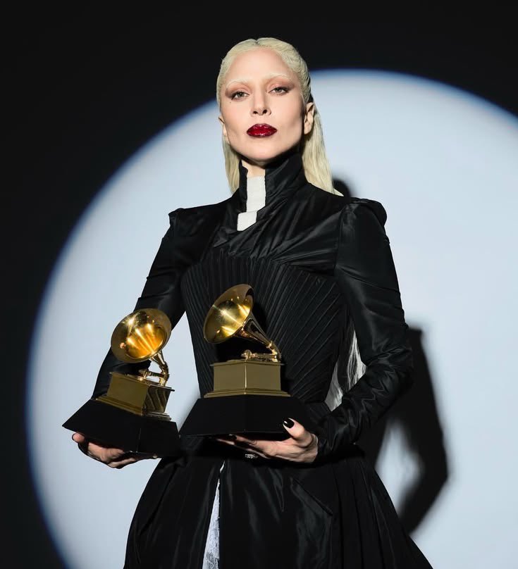 Gaga Crave 🌷 tweet media