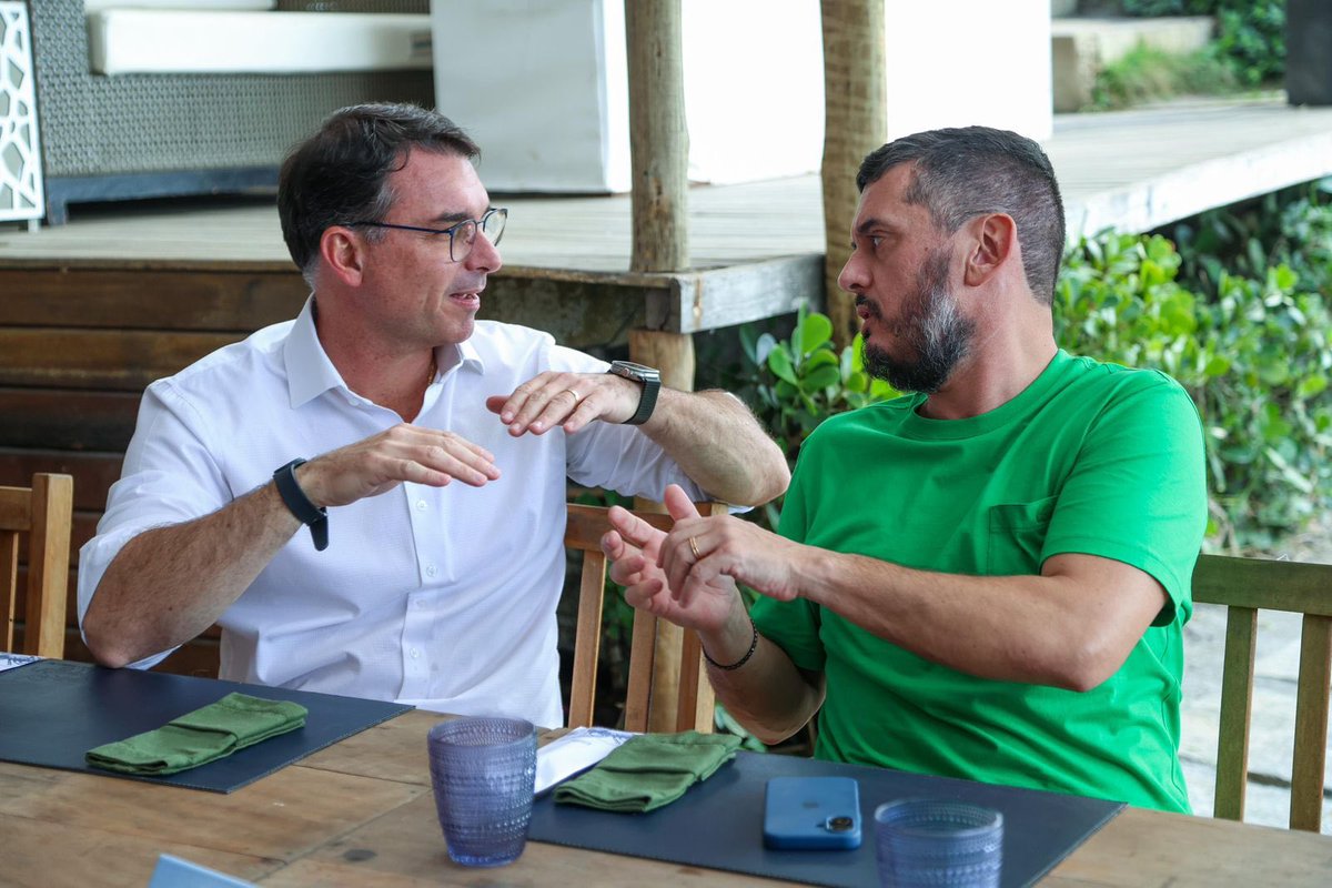 Luciano de Castro tweet media