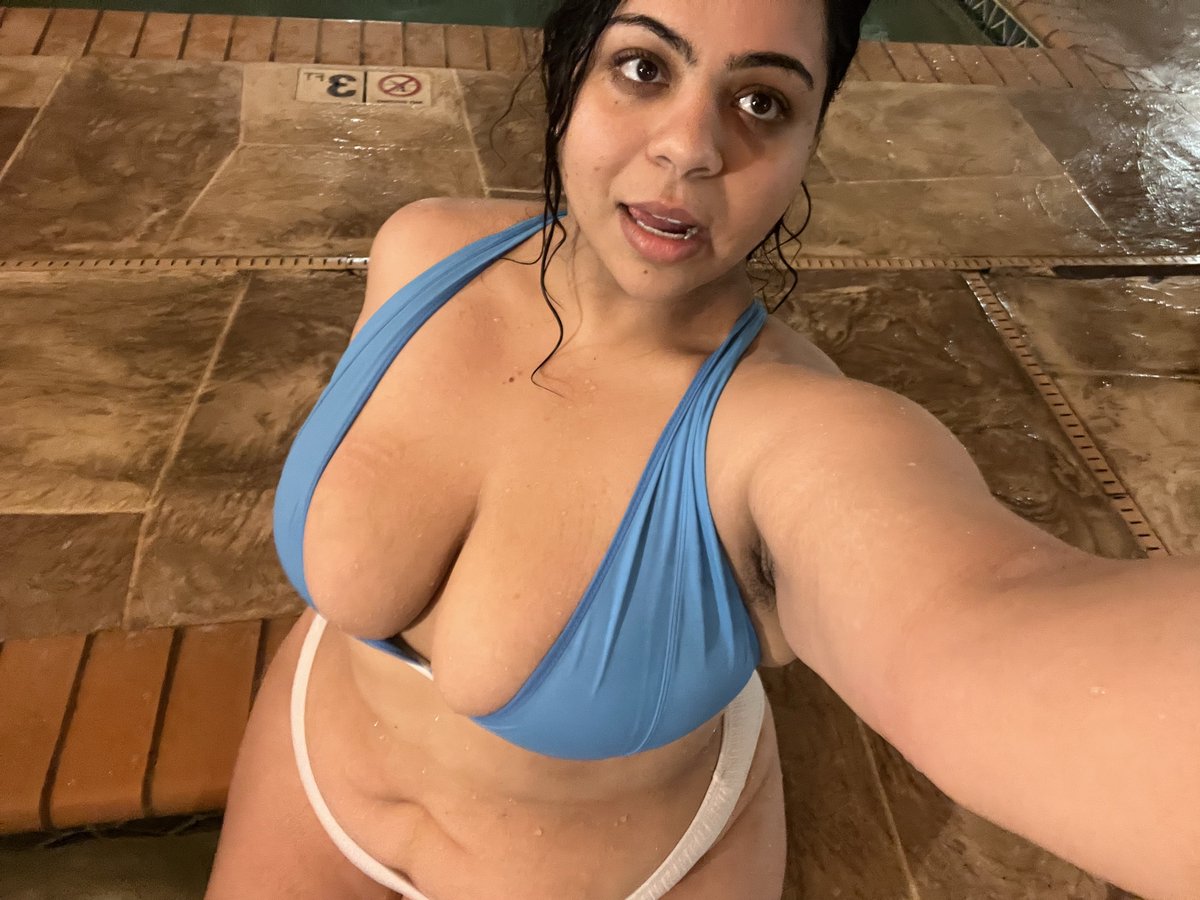 huda 👩🏻‍❤️‍💋‍👩🏻 tweet media