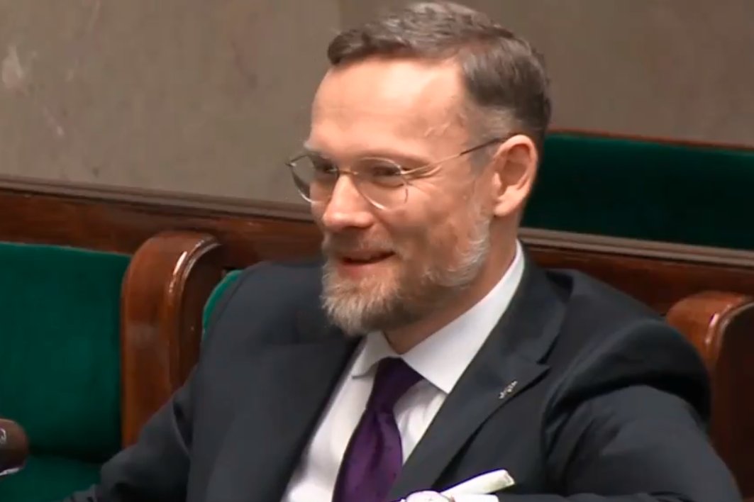 Jarek Gasewicz tweet media