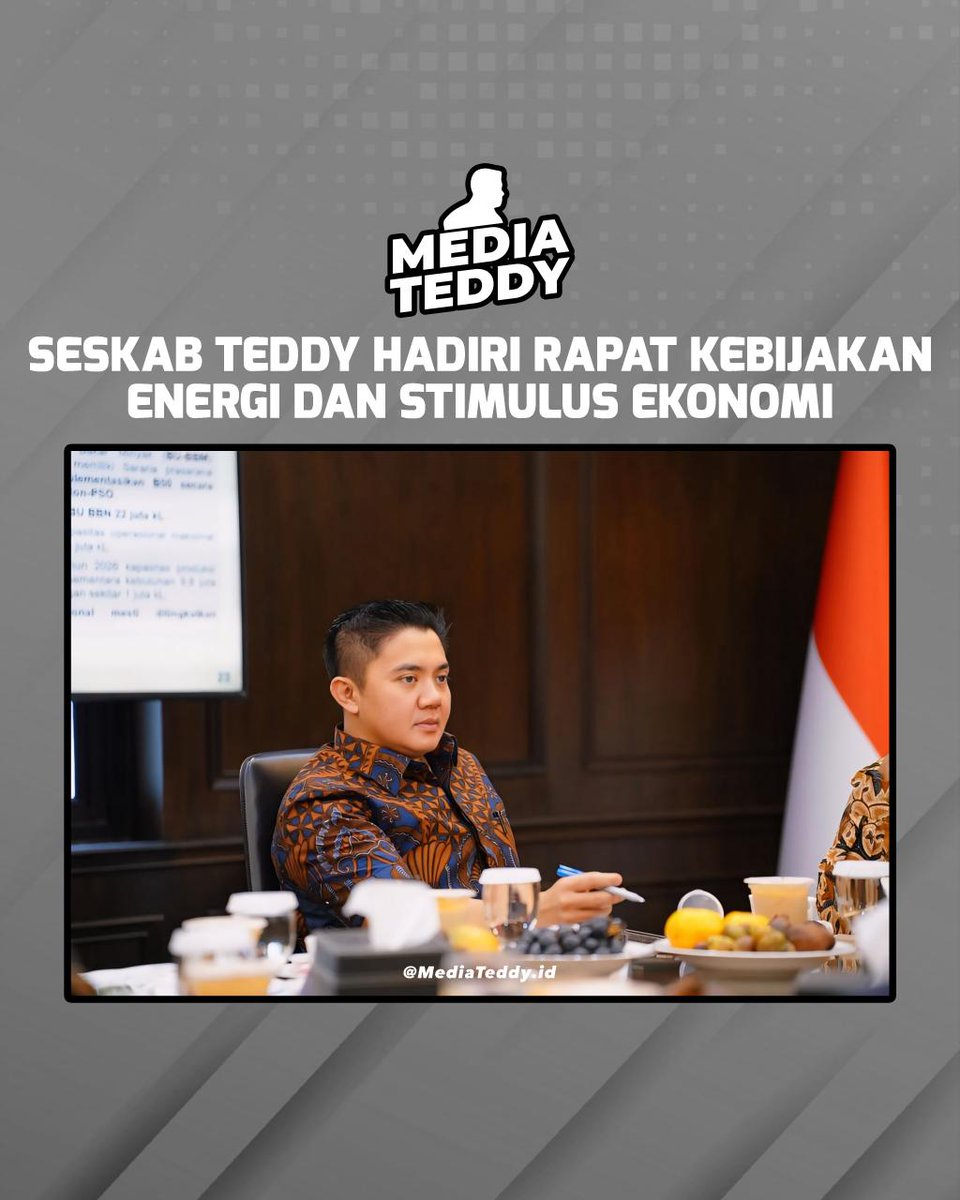 Media Teddy tweet media