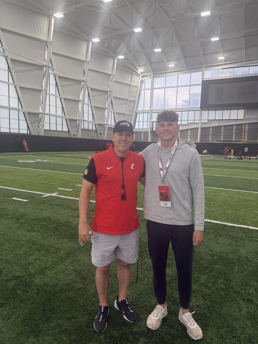 Oscar Sloan 4⭐️ tweet media