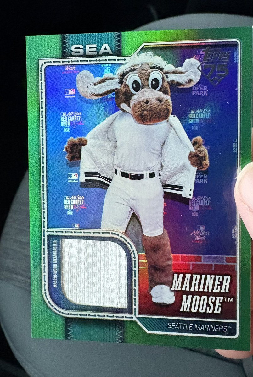 🤘🏼 tweet media