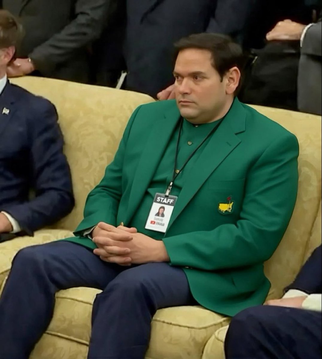 dan_themandan's tweet photo. @stoolpresidente Champions Dinner stand-in https://t.co/3ftM03MZrS