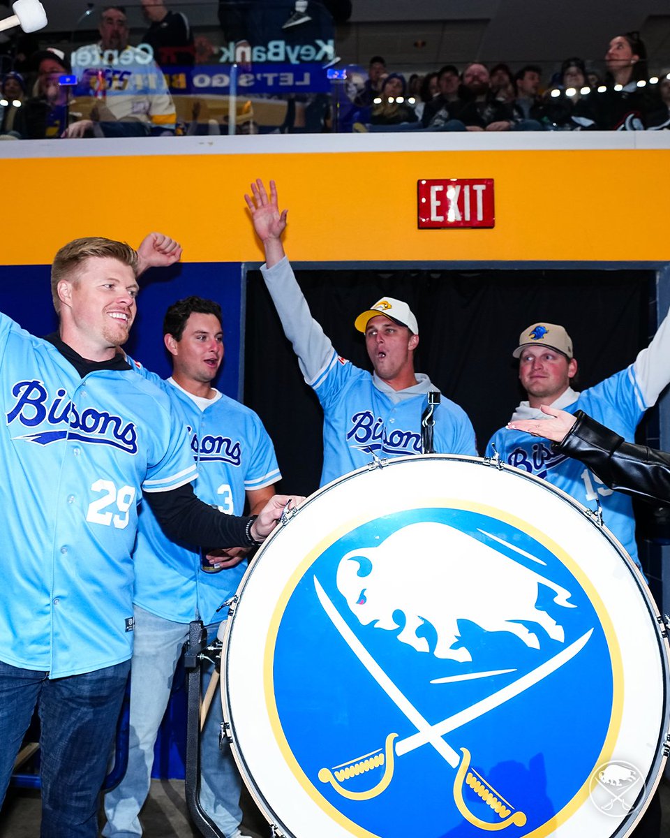 Buffalo Sabres tweet media