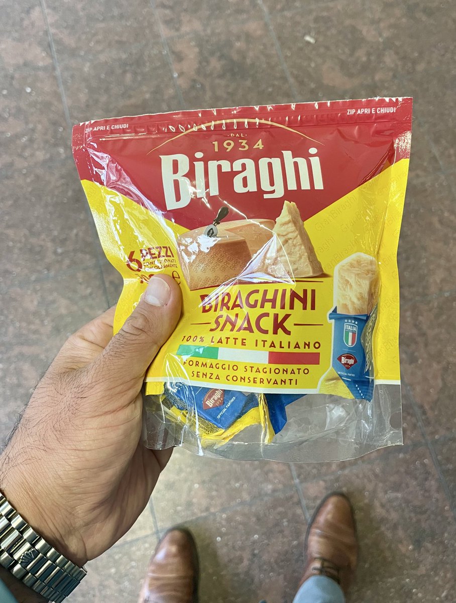 thebugio tweet media