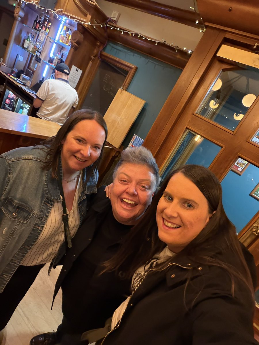 Angela Costello tweet media