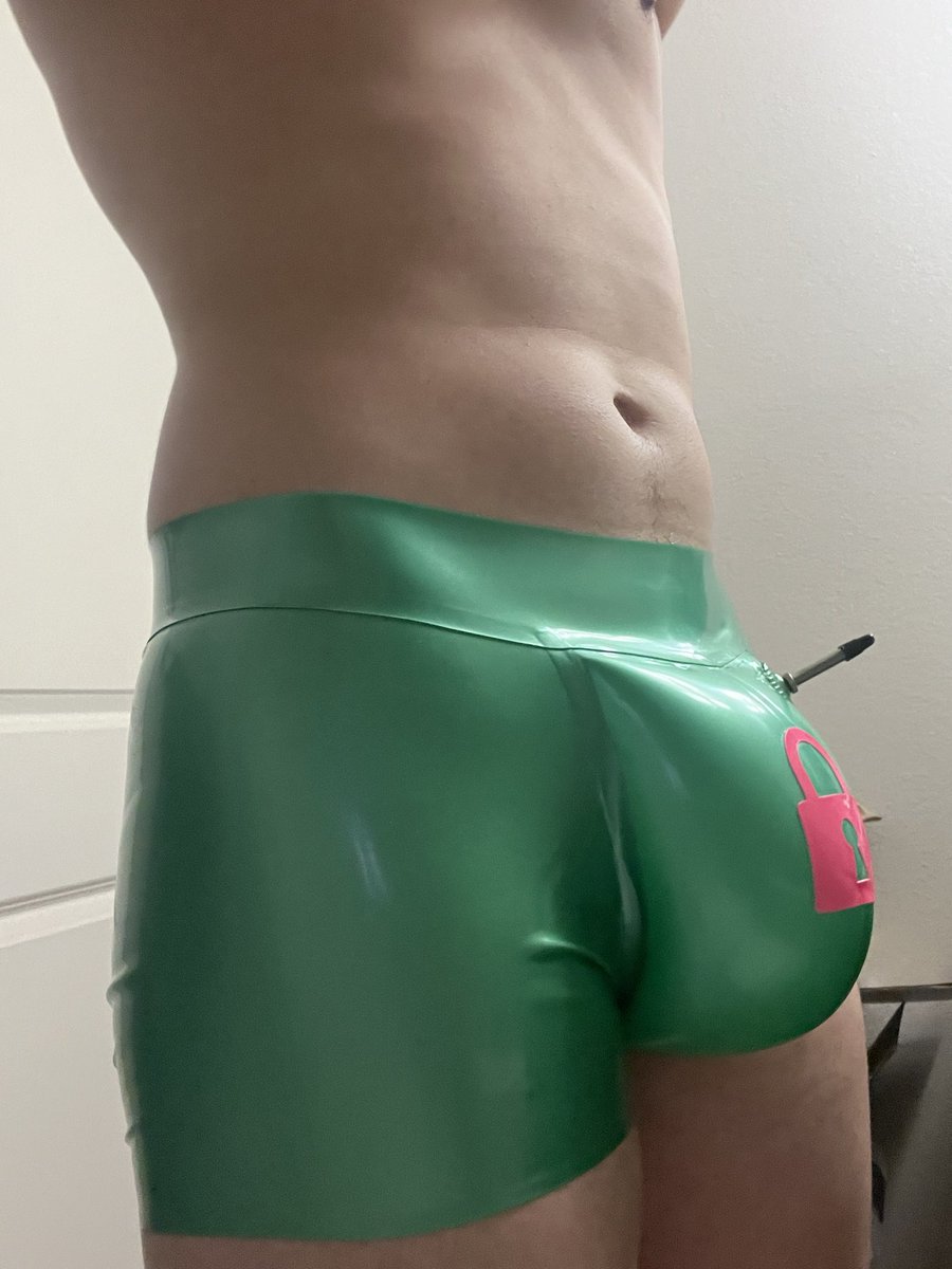 Sam=Smug tweet media