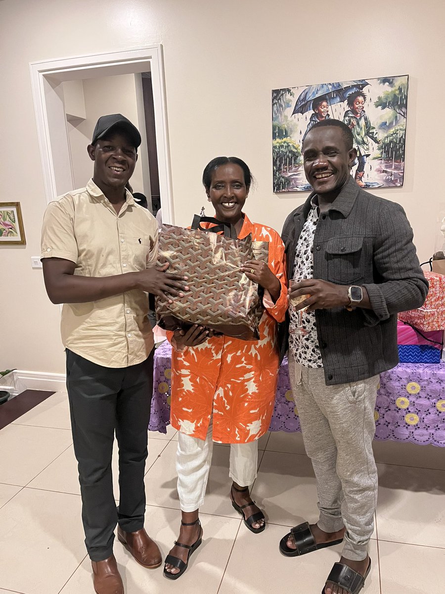 DPATHEART_Ug's tweet photo. Happy Birthday, Edith Byanyima! 🎉🎂
From all of us at DP at Heart, we wanted to celebrate you in a special way today. Thank you for your incredible dedication, leadership, and the heart you pour into everything you do. You truly inspire us. 1/2
#DPAtHeart💚🤍
@Winnie_Byanyima https://t.co/gt4HNnf0LZ