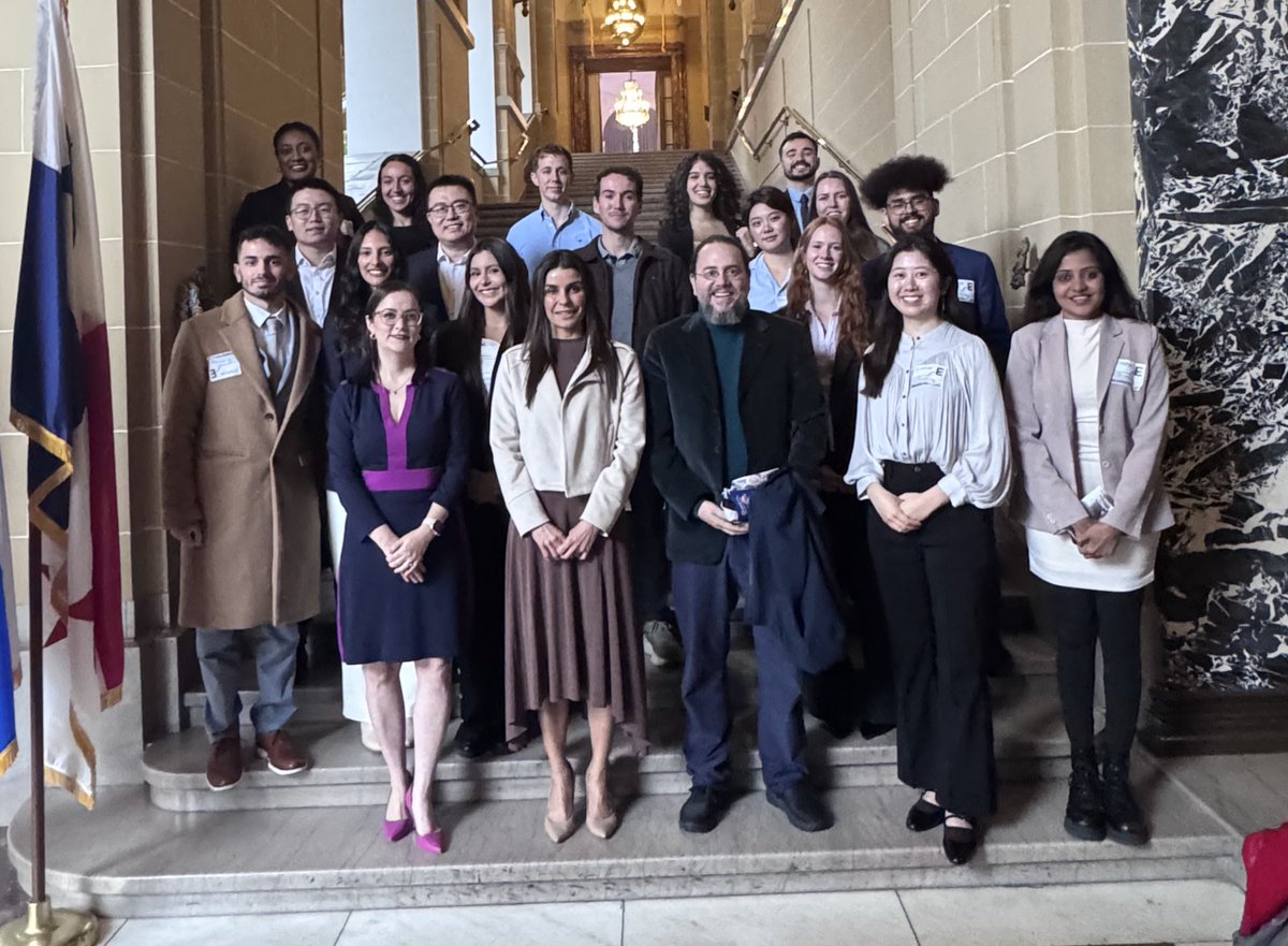 DDIOEA's tweet photo. Hoy en la OEA: Estudiantes de @SAISHopkins conocen la historia y el marco jurídico del sistema interamericano con el Departamento de Derecho Internacional. 📚🌎
#OEA #InteramericanLaw #SAIS #LegalEducation #GlobalLaw @OEA_oficial https://t.co/18cG1mvDFh