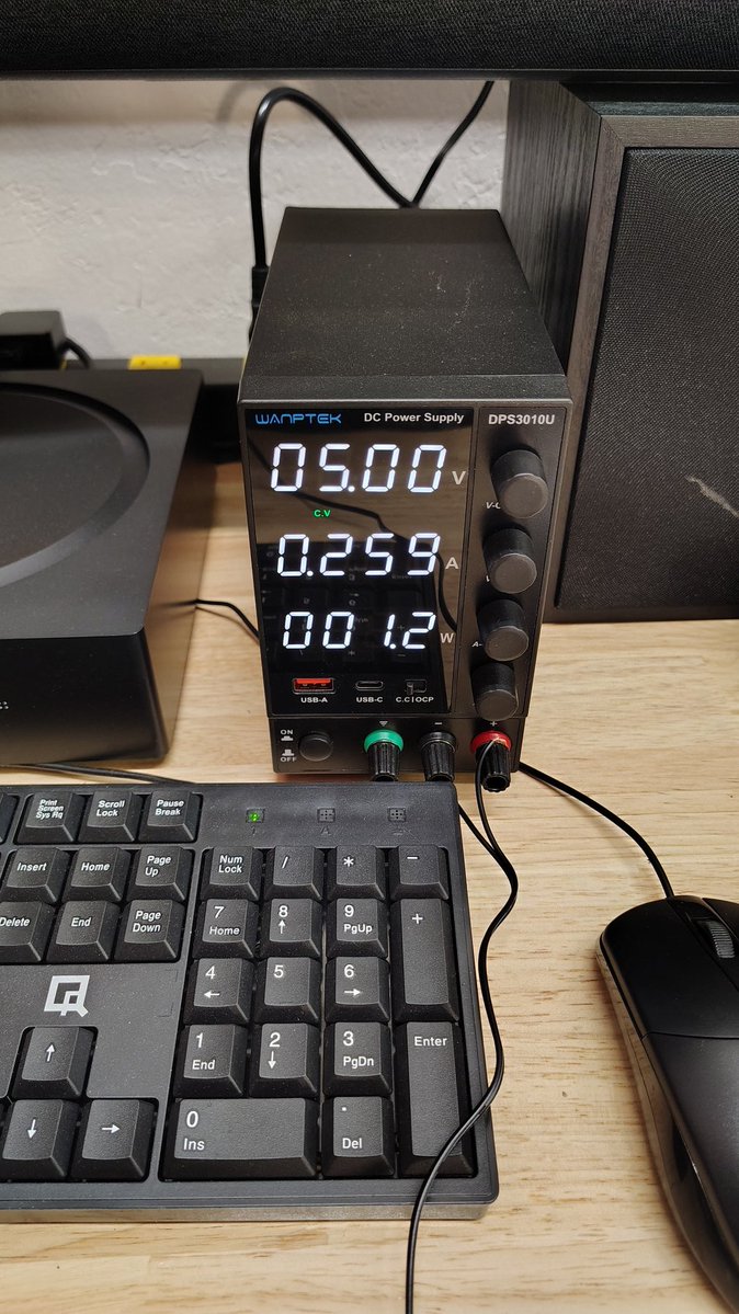 Texan in AZ tweet media