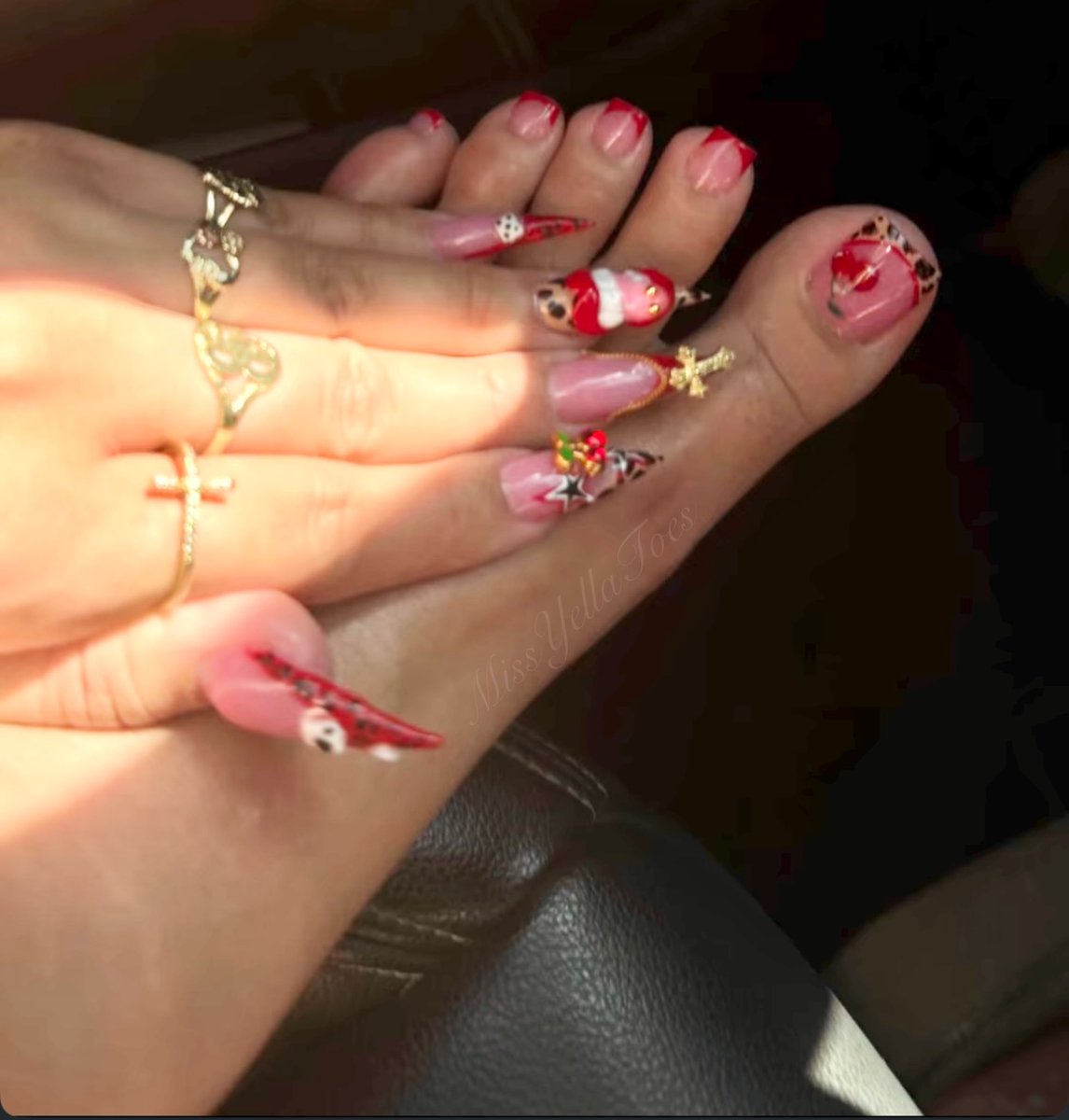 missyellatoes's tweet photo. Weekend toes 🍒🐆 https://t.co/UAqF69iLRR