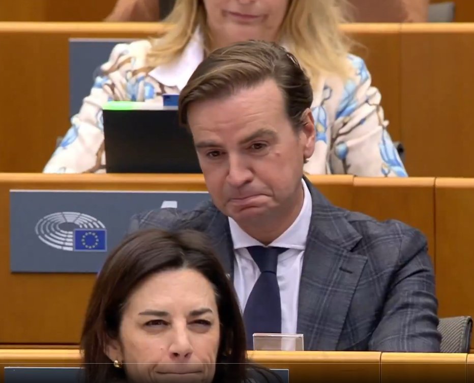 𝐦𝐢𝐝𝐭𝐰𝐢 tweet media