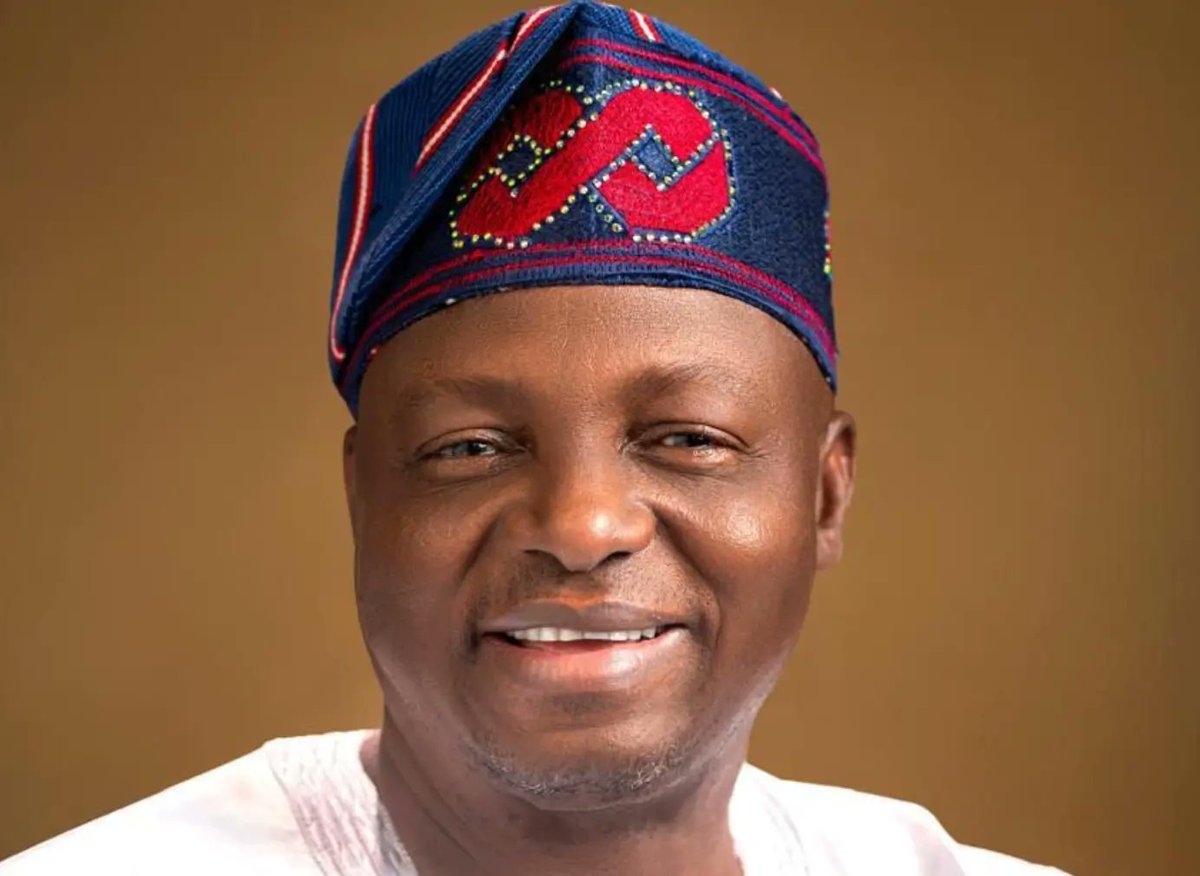 thecableng's tweet photo. JUST IN: Yilwatda, Ajibola Basiru return as APC national chairman, secretary 

Nentawe Yilwatda and Ajibola Basiru have been returned as national chairman and national secretary of the All Progressives Congress (APC), respectively.

Yilwatda and Basiru were elected on Friday at the fourth elective national convention of the APC held at Eagle Square, Abuja.

The party’s convention election committee announced their election as part of several officials returned via consensus.

https://t.co/FDtGRhHEVJ 

#APCNationalConvention