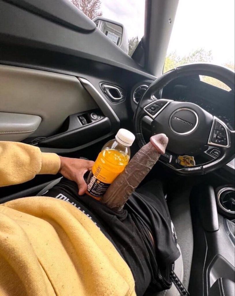 BlackTarzanX tweet media