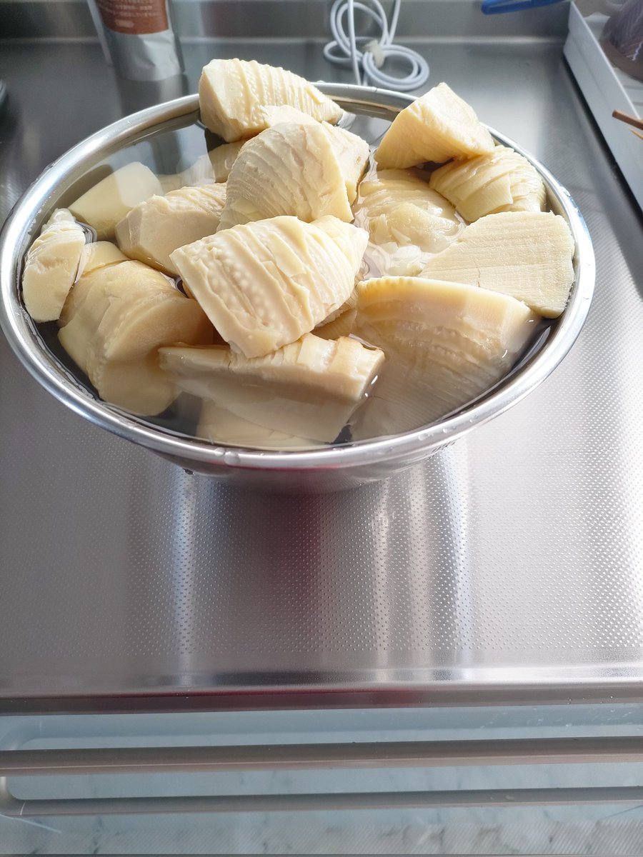 ziggyyumiko tweet media