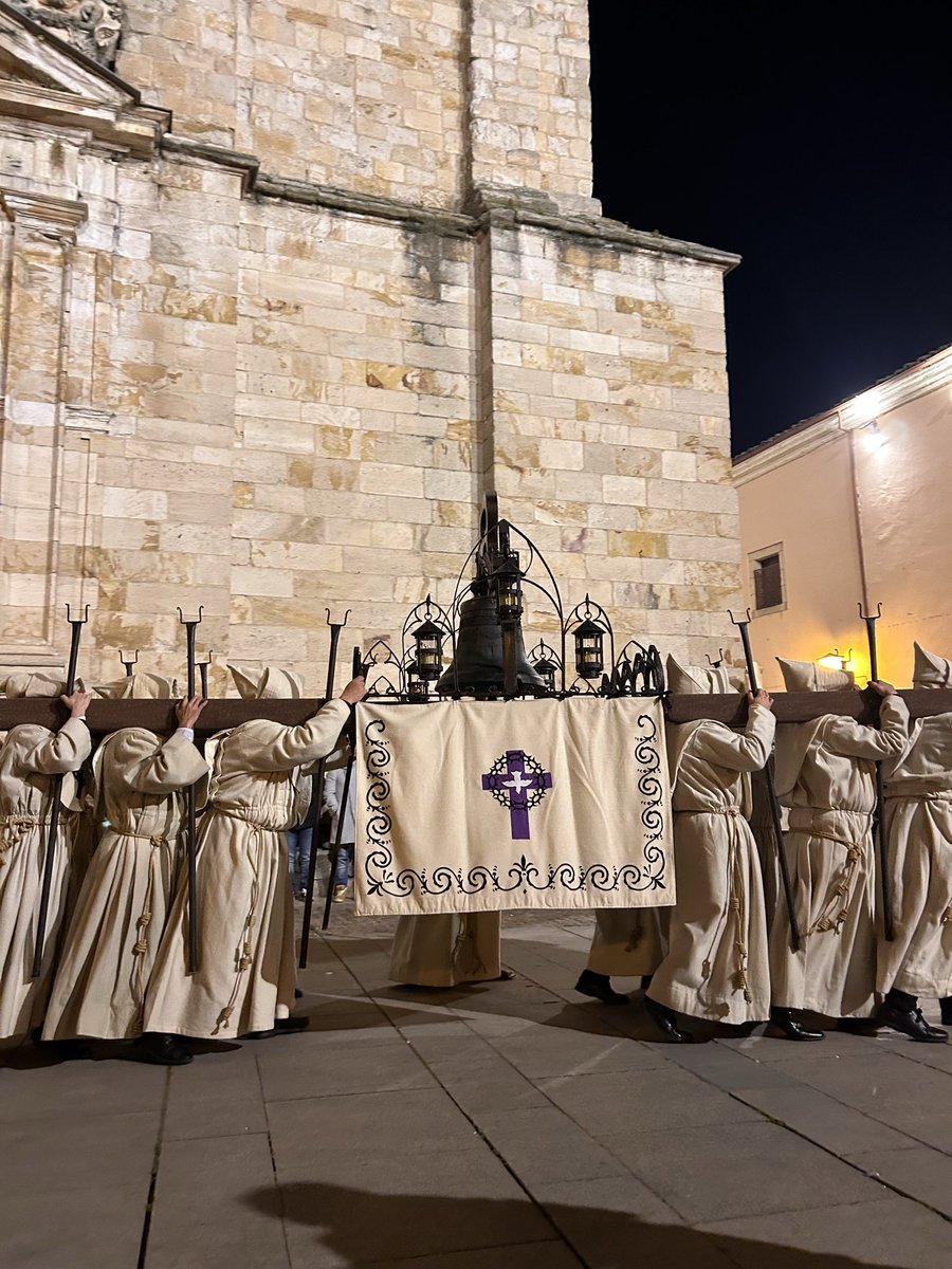 Javier 👹 tweet media