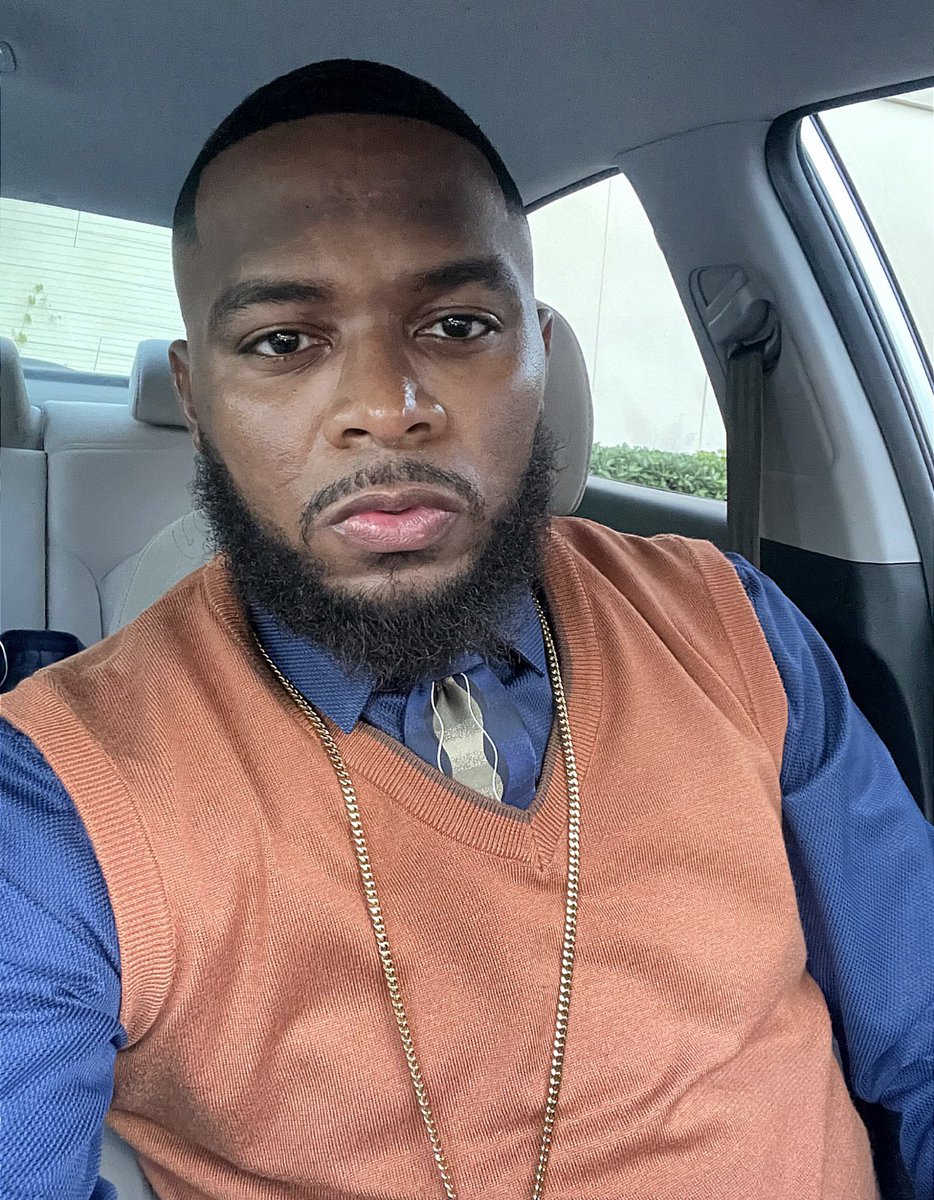 BusDriverBae tweet media