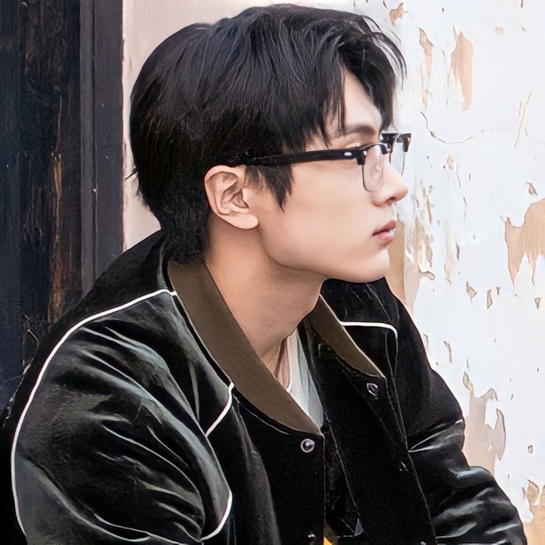 Base umum bisa follow @cornerfess tweet media