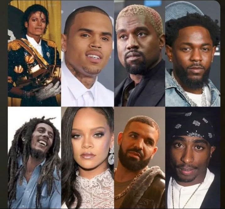 Chris brown Tf he doing in here 😭