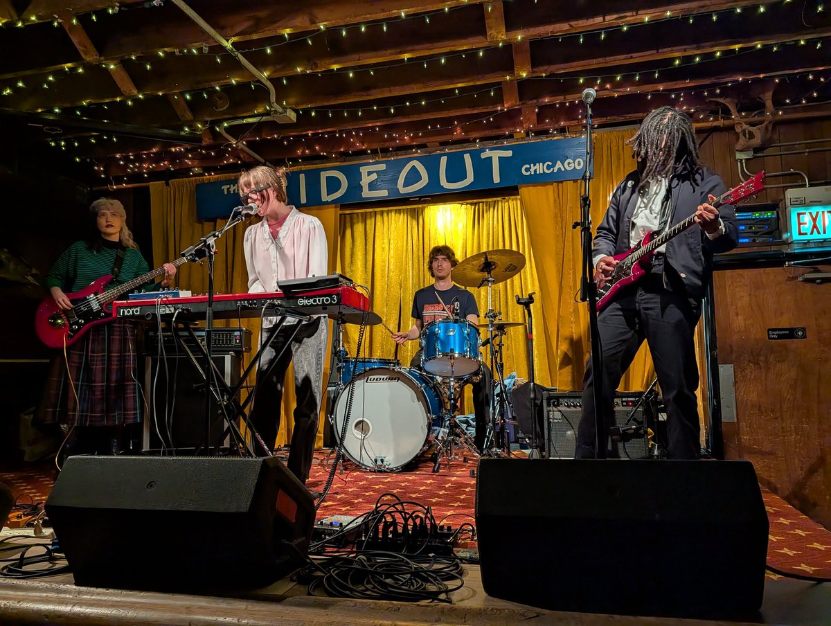 T w i t t e rB e e f tweet media