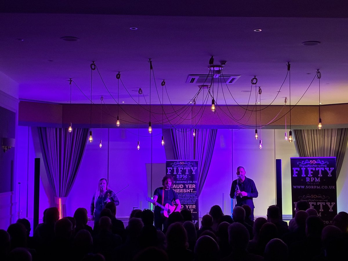 grahamb2105's tweet photo. @IanProwse was absolutely brilliant tonight at the Georgian hotel in Coatbridge. The Pele and Amsterdam back catalogue is brilliant and Ian really uses to entertain when he plays live https://t.co/fHaVm6a2ta