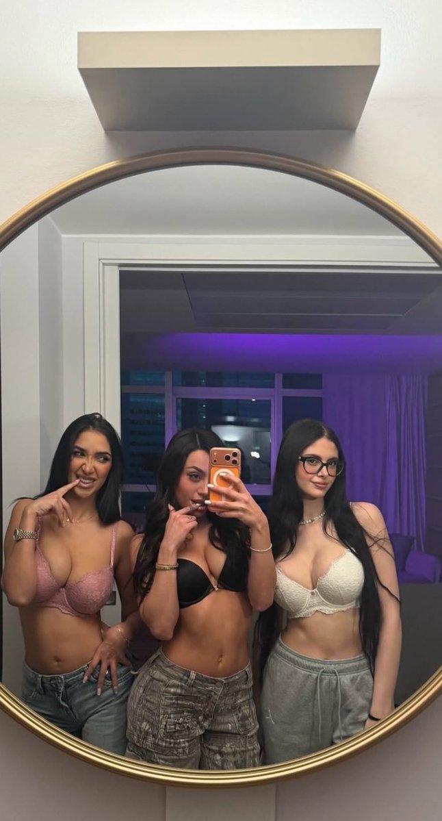 Naomi De Crescenzo tweet media