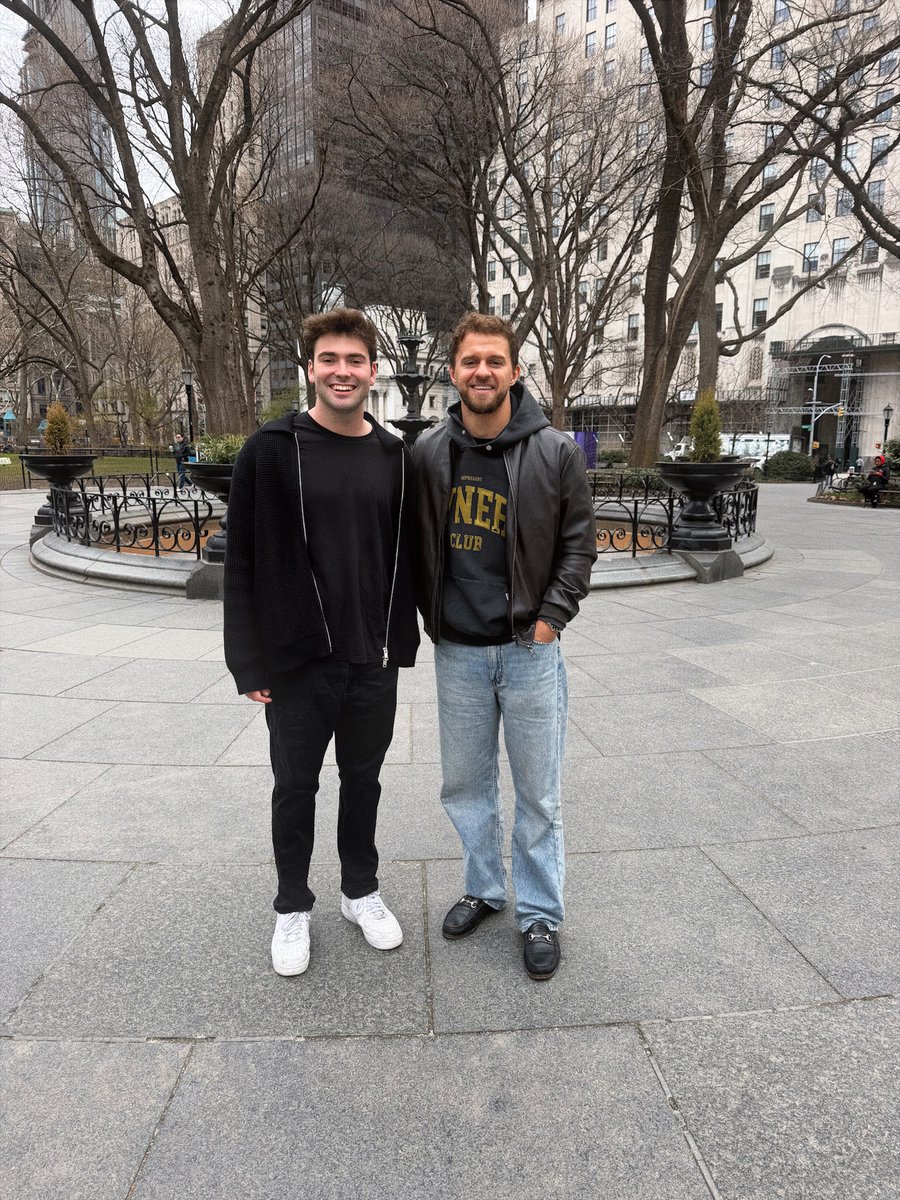 Kenny Hanson tweet media