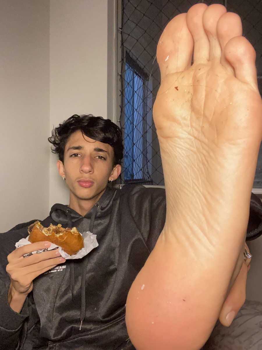 Alpha Zuckão 💸 tweet media