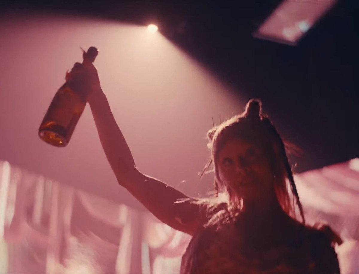 Melanie Martinez Argentina tweet media