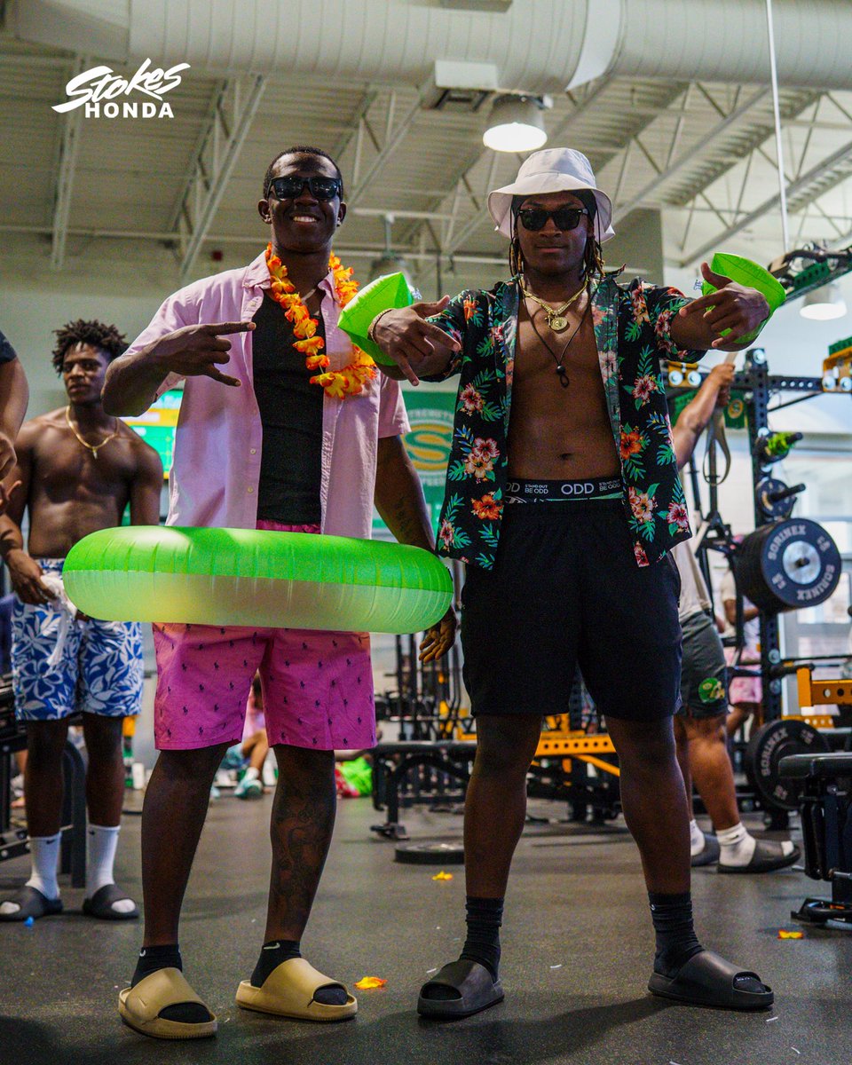 Summerville Football tweet media