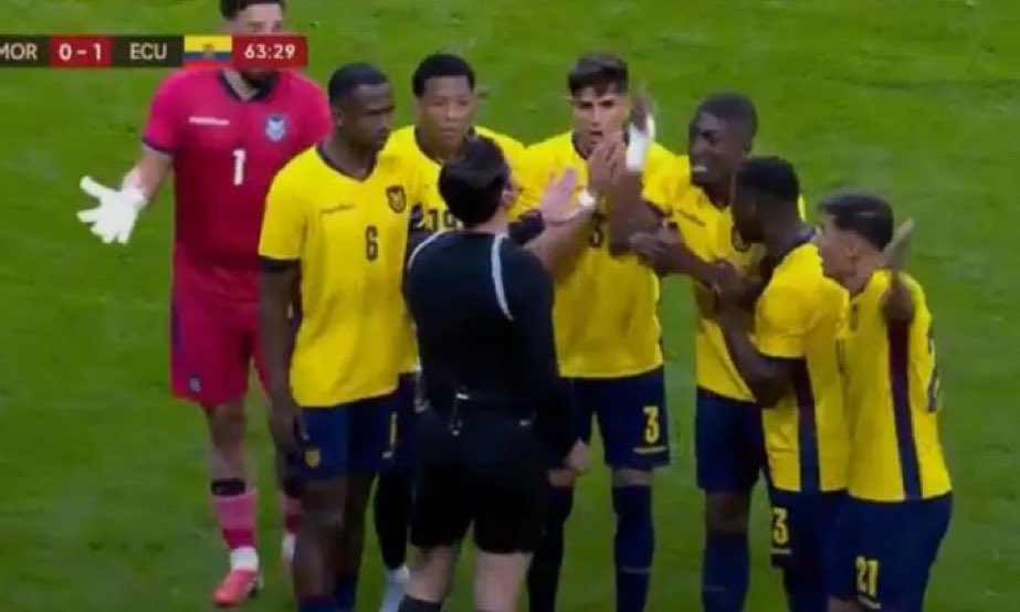 ⭐️⭐️🇲🇦🤷🏻♂️معليكش 😎 tweet media