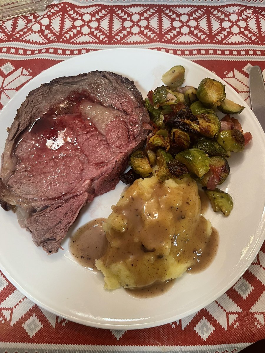 Dave's Not Here tweet media