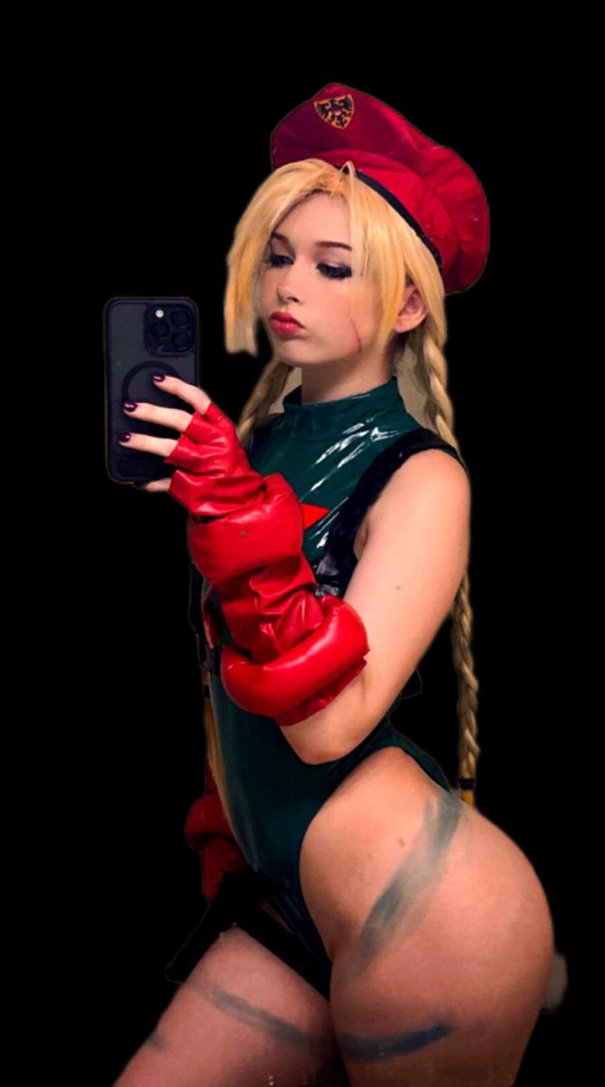 ,, 𝙲a͟m͟m͟ ͟y. ´- tweet media