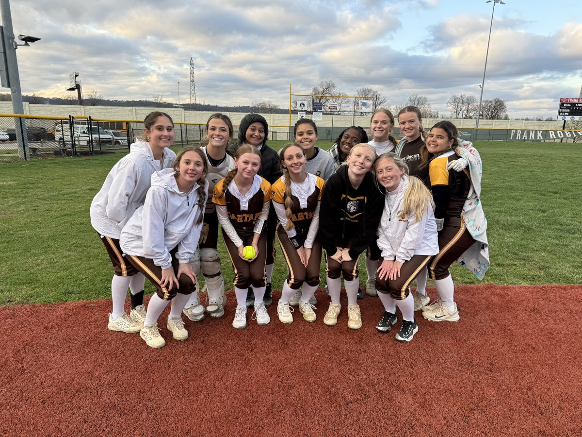 Roger Bacon Spartans tweet media